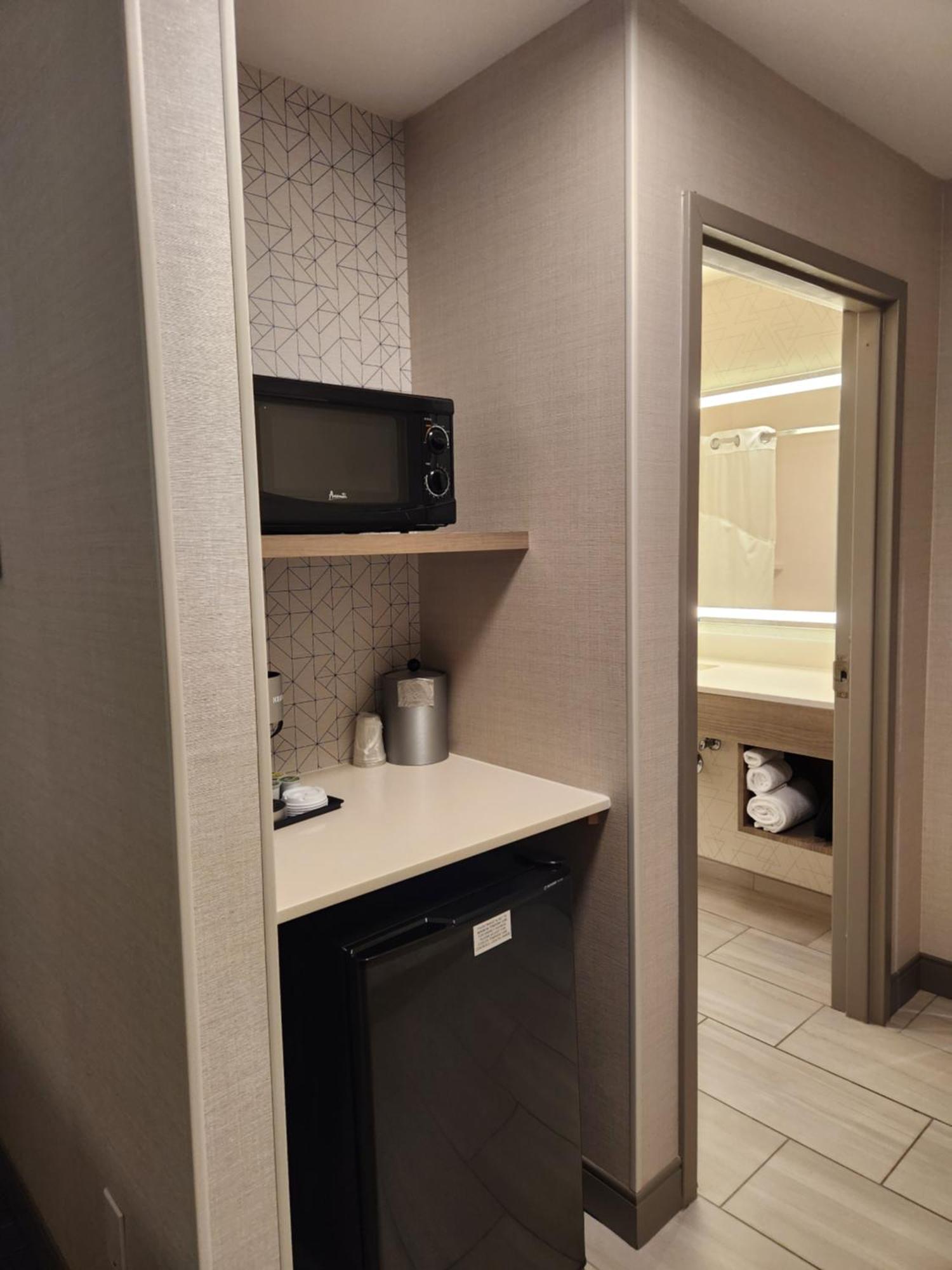 Holiday Inn Express Hotel & Suites Crawfordsville By Ihg Exterior photo